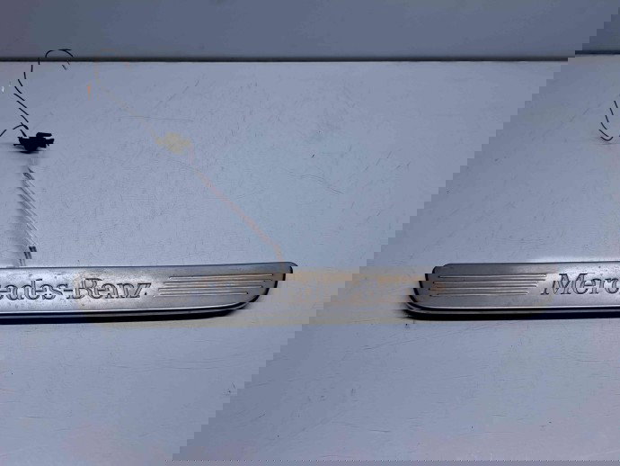 Ornament prag stanga fata Mercedes Clasa C (W205) [Fabr 2014-prezent] A2056806903
