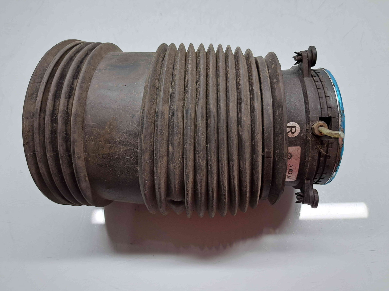 Perna aer dreapta spate Mercedes Clasa C (W205) [Fabr 2014-prezent] OEM 2.0 Hibr 274920 210KW / 286CP - imagine 4