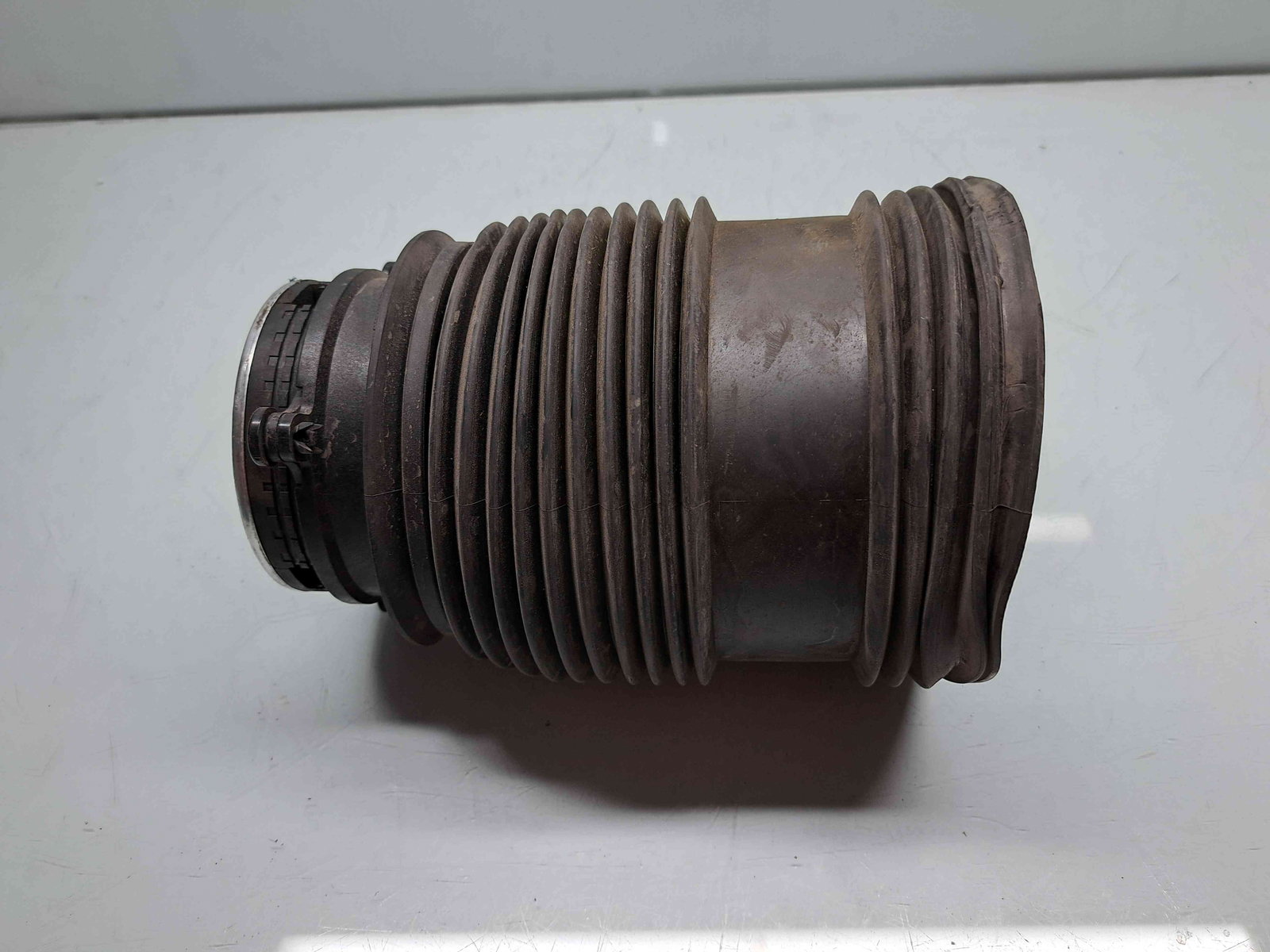 Perna aer stanga spate Mercedes Clasa C (W205) [Fabr 2014-prezent] OEM 2.0 Hibr 274920 210KW / 286CP - imagine 3