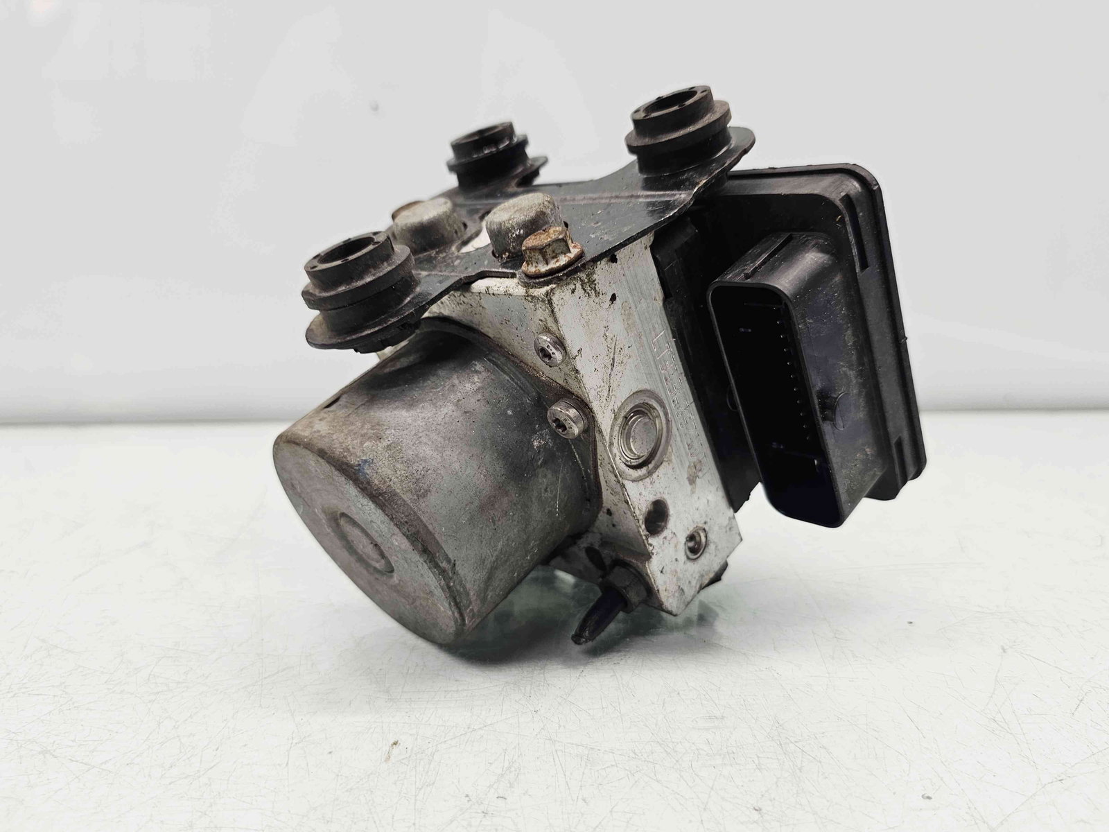 Pompa ABS Skoda Rapid (NH3) [Fabr 2012-2019] 6R0614517BD 1.2 TSI CBZB 77KW / 105CP - imagine 2