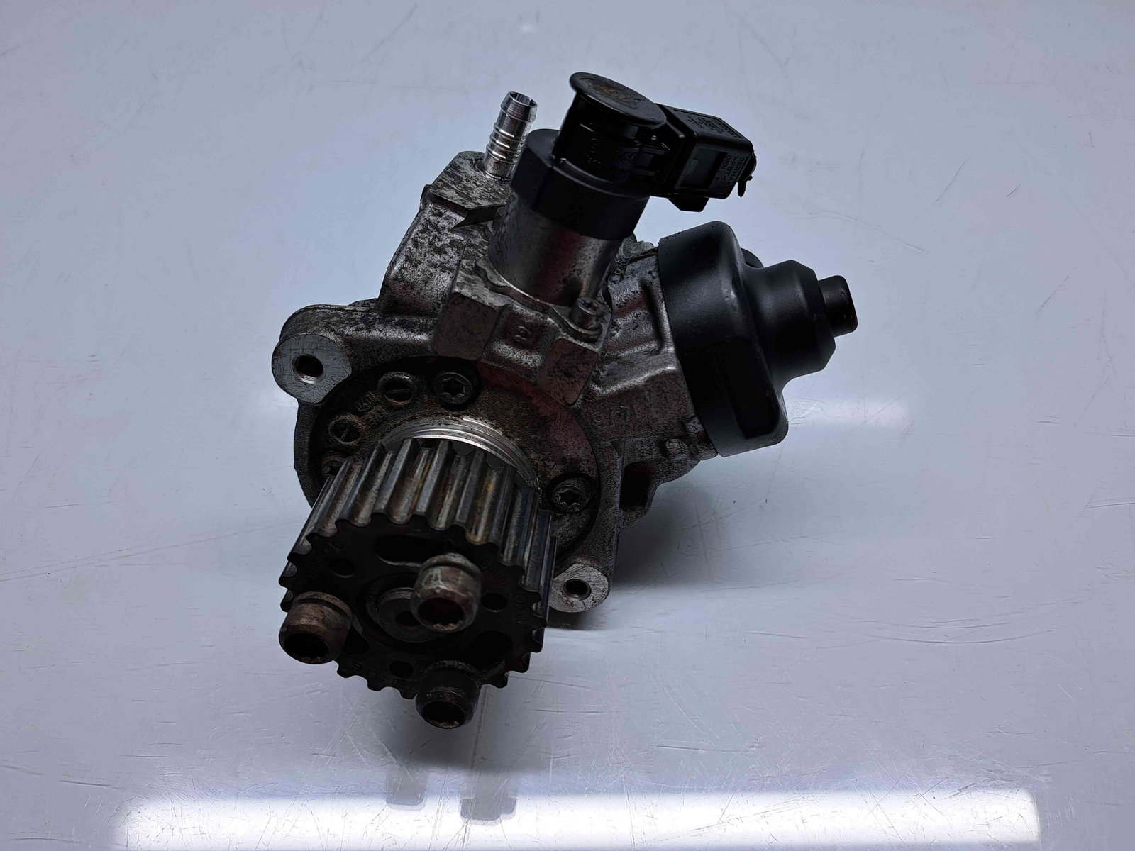 Pompa inalta presiune Volkswagen Passat B7 (362) [Fabr 2010-2014] 03L130755L / 0445010526 2.0 TDI CFFB 103KW / 140CP - imagine 2