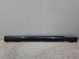 Prag lateral dreapta Mercedes Clasa C (W205) [Fabr 2014-prezent] 755 Gri Tenorit