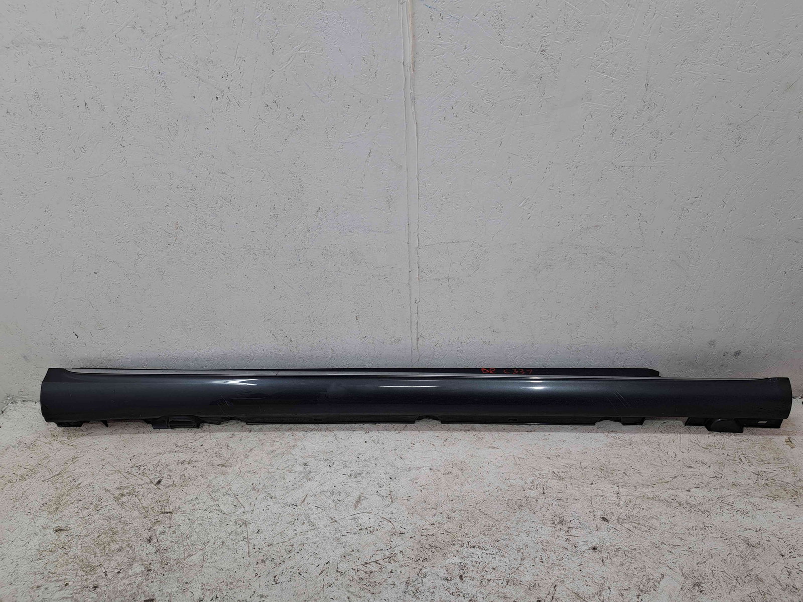 Prag lateral dreapta Mercedes Clasa C (W205) [Fabr 2014-prezent] 755 Gri Tenorit - imagine 1