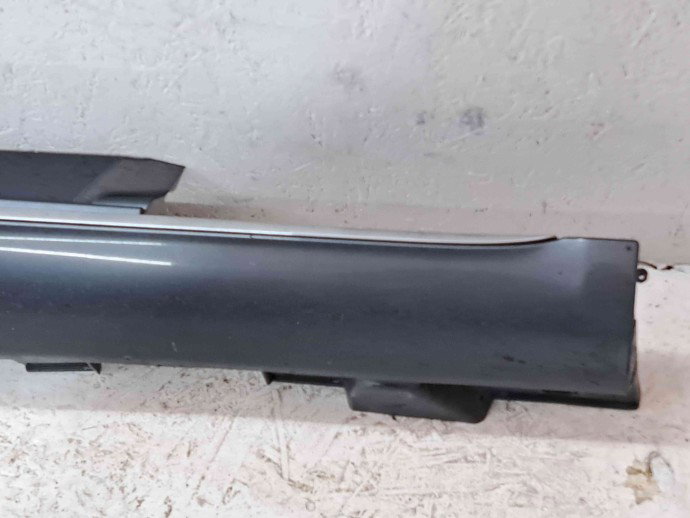 Prag lateral dreapta Mercedes Clasa C (W205) [Fabr 2014-prezent] 755 Gri Tenorit