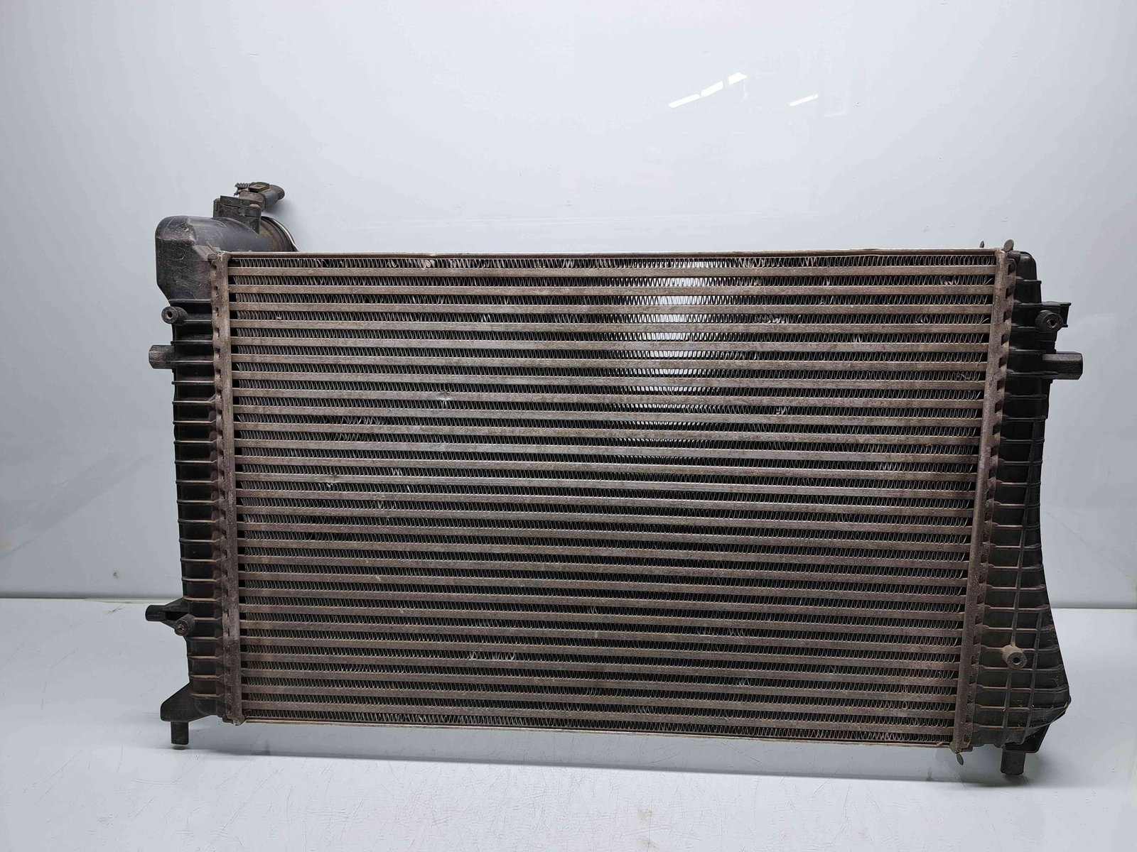 Radiator intercooler Volkswagen Golf 5 Plus (5M1) [Fabr 2005-2008] 1K0145803F 1.9 TDI BLS 77KW / 105CP - imagine 4