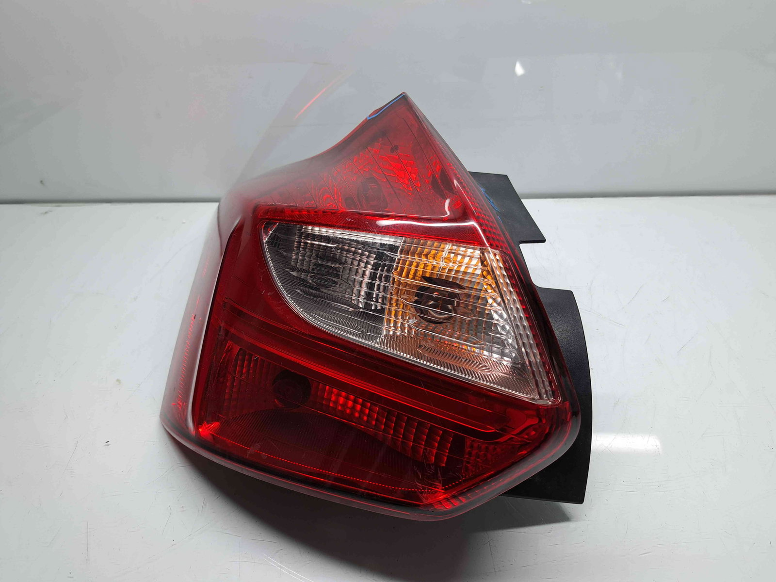 Stop aripa stanga Ford Focus 3 (CB8) [Fabr 2011-2015] OEM - imagine 1