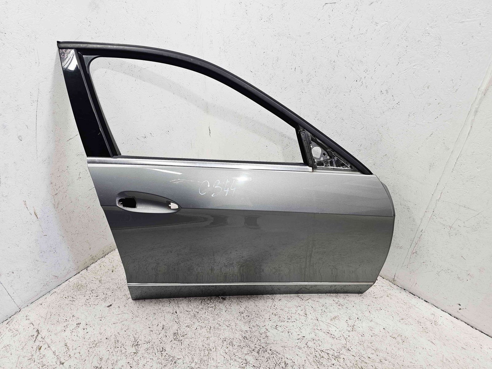 Usa dreapta fata Mercedes Clasa E (W212) AMG [Fabr 2009-2016] 792 Argintiu Palladm - imagine 1