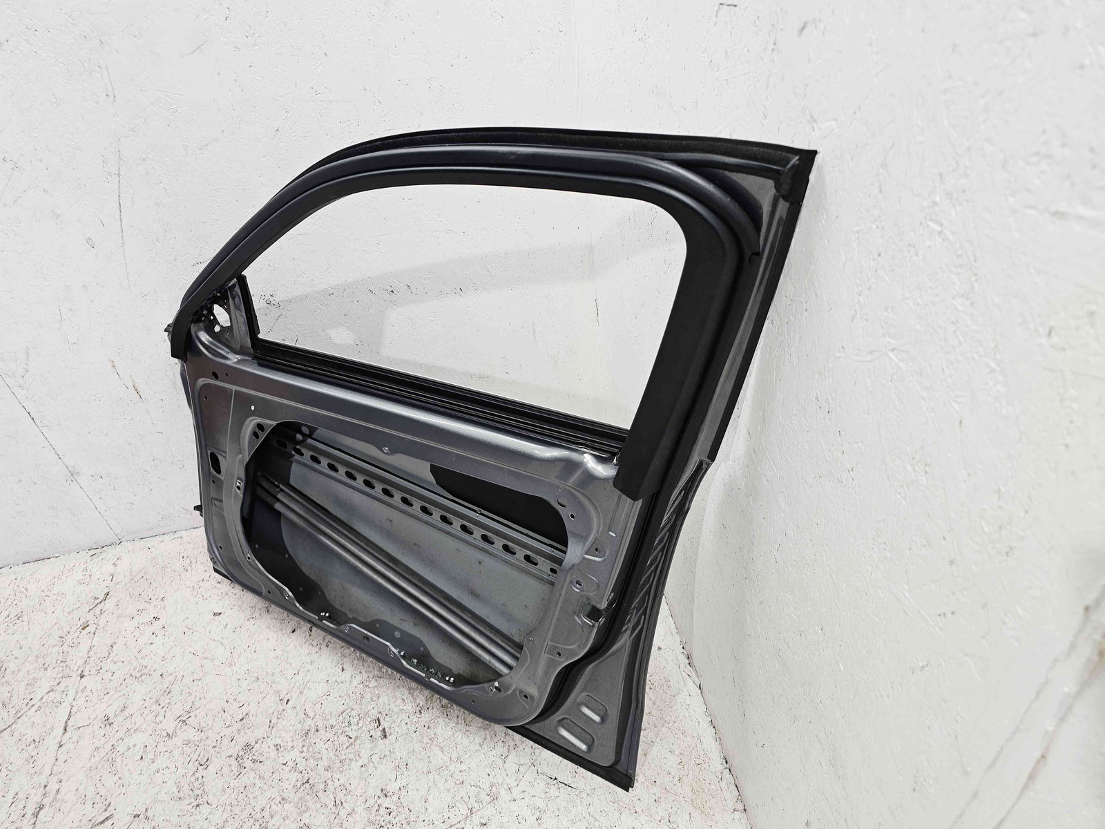 Usa dreapta fata Mercedes Clasa E (W212) AMG [Fabr 2009-2016] 792 Argintiu Palladm - imagine 6