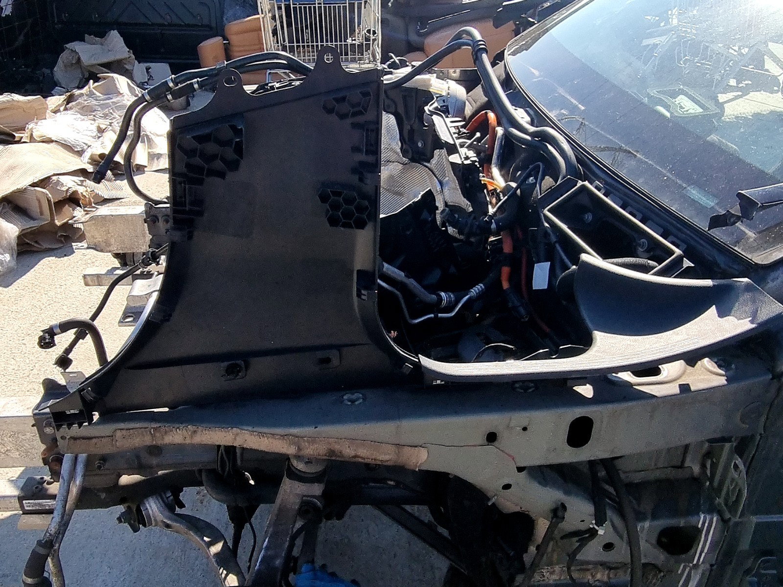 Ornament stalp stanga Mercedes Clasa C (W205) [Fabr 2014-prezent] A2056900025 2.0 Hibr 274920 210KW / 286CP - imagine 2