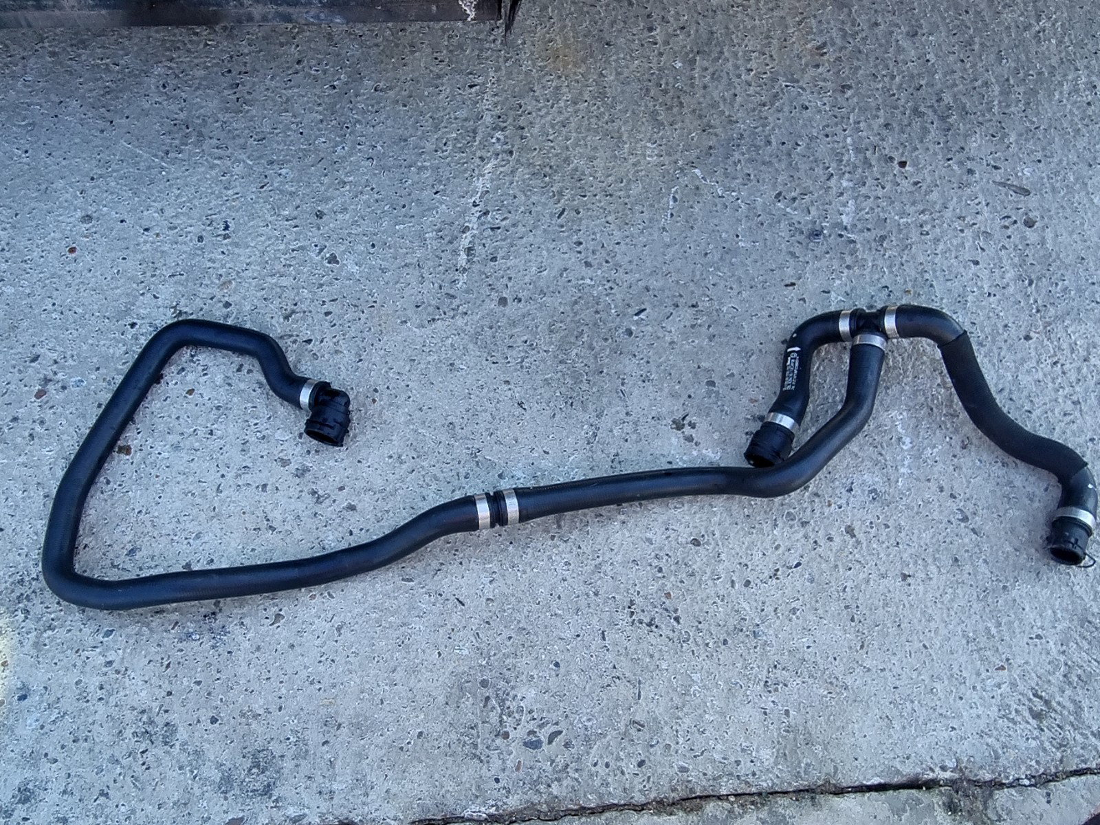 Furtun apa Mercedes Clasa C (W205) [Fabr 2014-prezent] a2055010700 2.0 Hibr 274920 210KW / 286CP - imagine 1