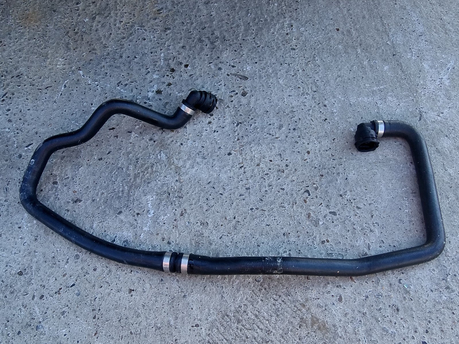 Furtun apa Mercedes Clasa C (W205) [Fabr 2014-prezent] A2055018984 2.0 Hibr 274920 210KW / 286CP - imagine 1