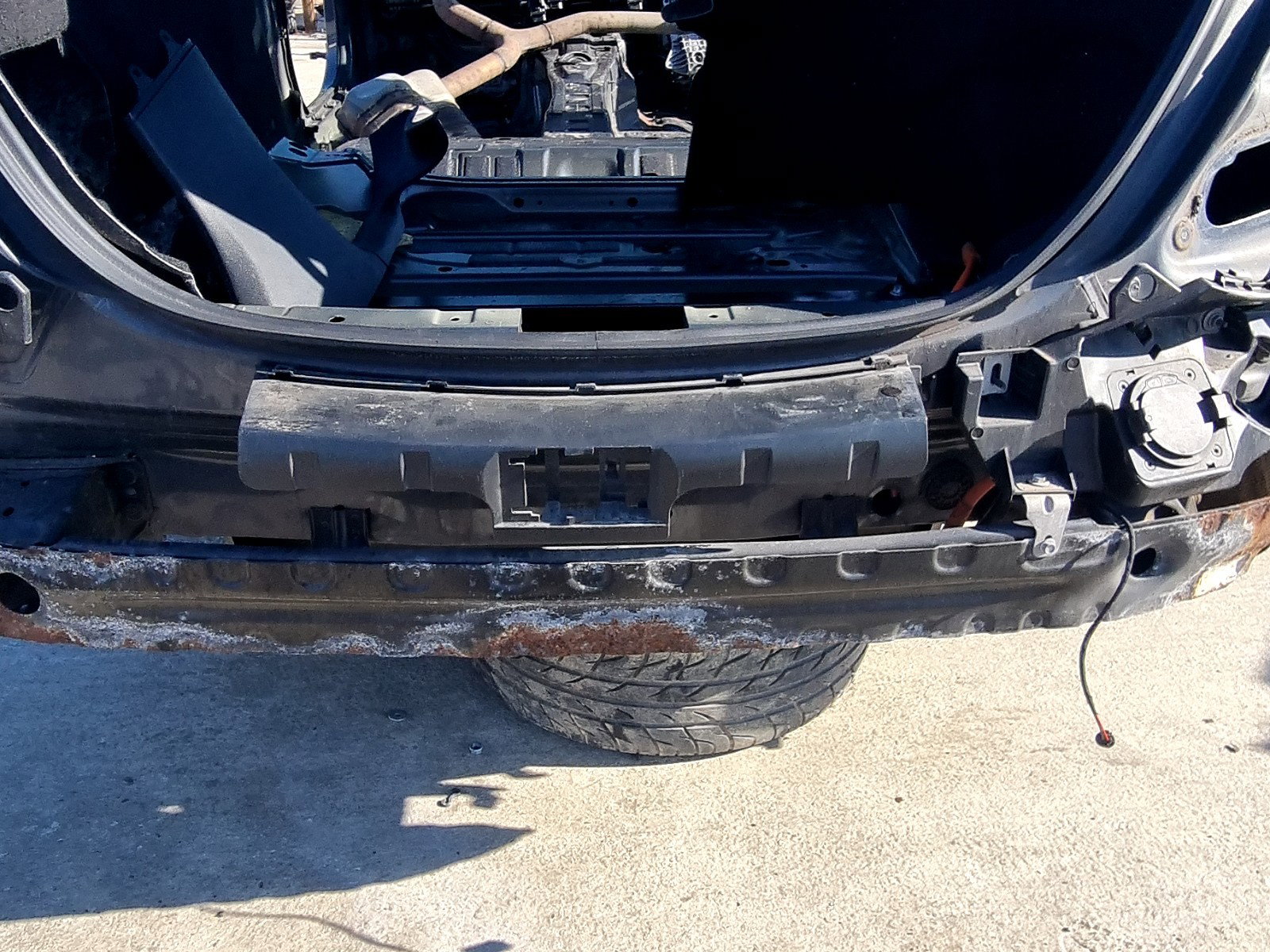 Suport central bara spate Mercedes Clasa C (W205) [Fabr 2014-prezent] 2.0 Hibr 274920 210KW / 286CP