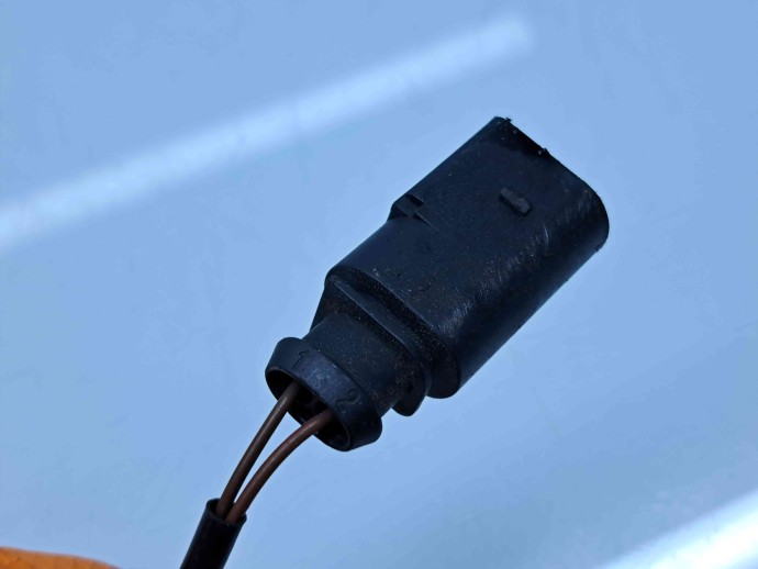 Broasca capota Audi A3 Sportback (8PA) [Fabr 2004-2013] Facelift 8P0823509H