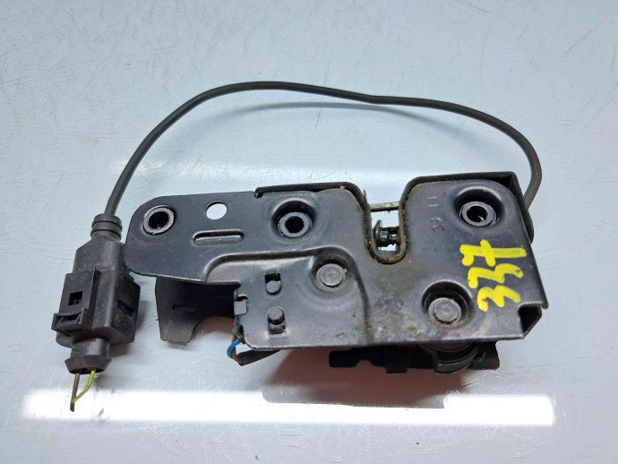 Broasca capota Audi A4 (8K2, B8) [Fabr 2008-2015] 8K0823509D
