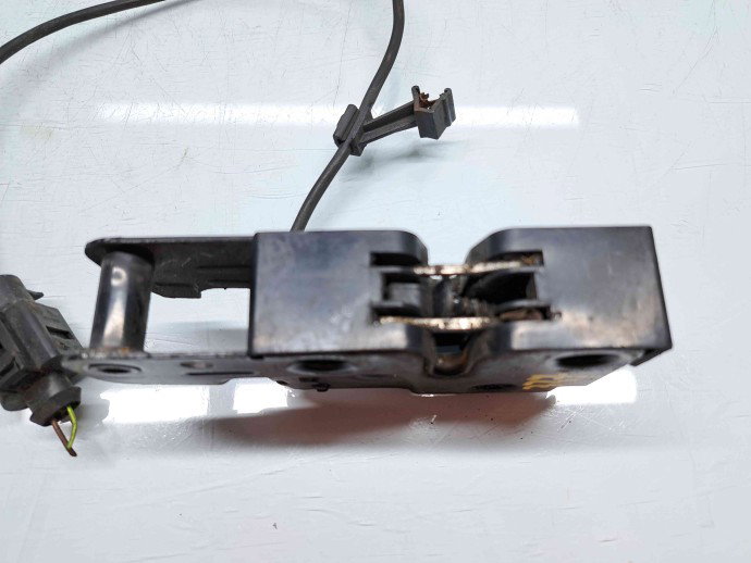 Broasca capota Audi A4 (8K2, B8) [Fabr 2008-2015] 8K0823509D