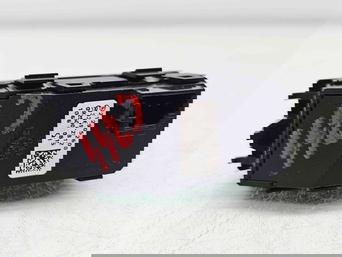  Buton avarii Mercedes Clasa E (W212) AMG [Fabr 2009-2016] 2129052600