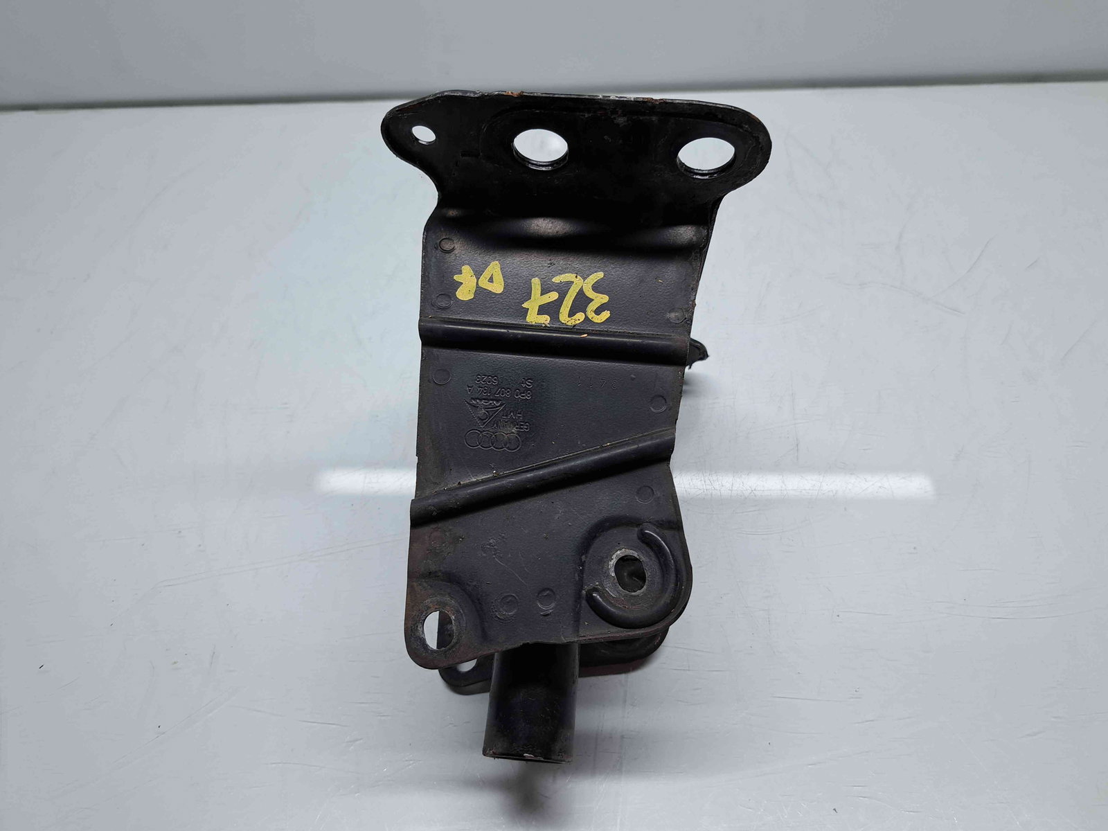 Cap lonjeron dreapta Audi A3 Sportback (8PA) [Fabr 2004-2013] Facelift 8P0807134A - imagine 3