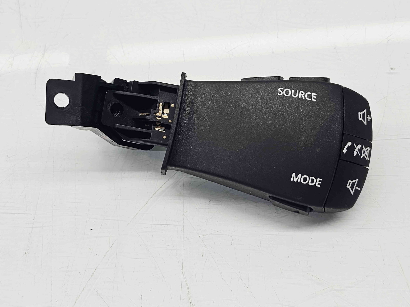 Comenzi volan Dacia Jogger facelift [Fabr 2021-2025] 255522187R - imagine 1