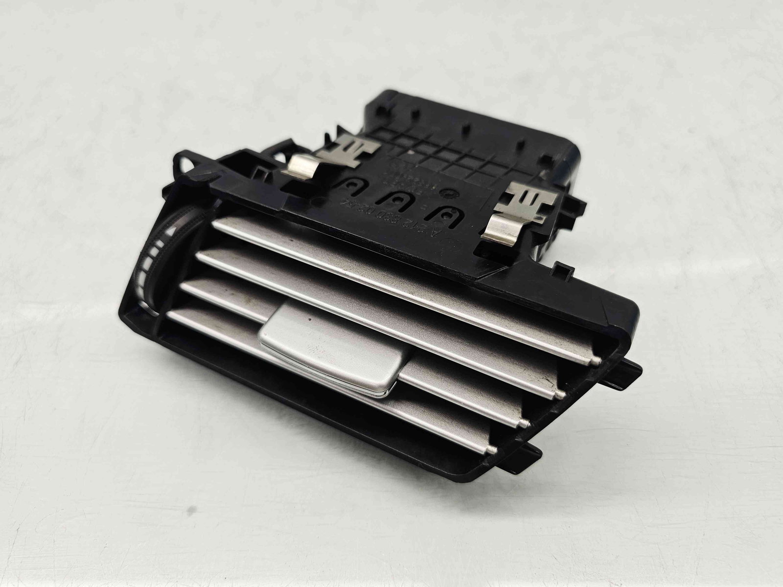 Grila aerisire dreapta Mercedes Clasa E (W212) AMG [Fabr 2009-2016] A2128300254 - imagine 5