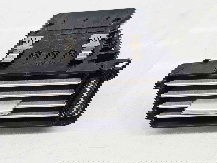  Grila aerisire stanga Mercedes Clasa E (W212) AMG [Fabr 2009-2016] A2128300154