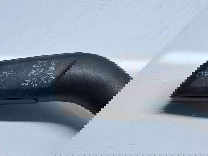  Maneta semnalizare Audi A3 Sportback (8PA) [Fabr 2004-2013] Facelift 8P0953513E