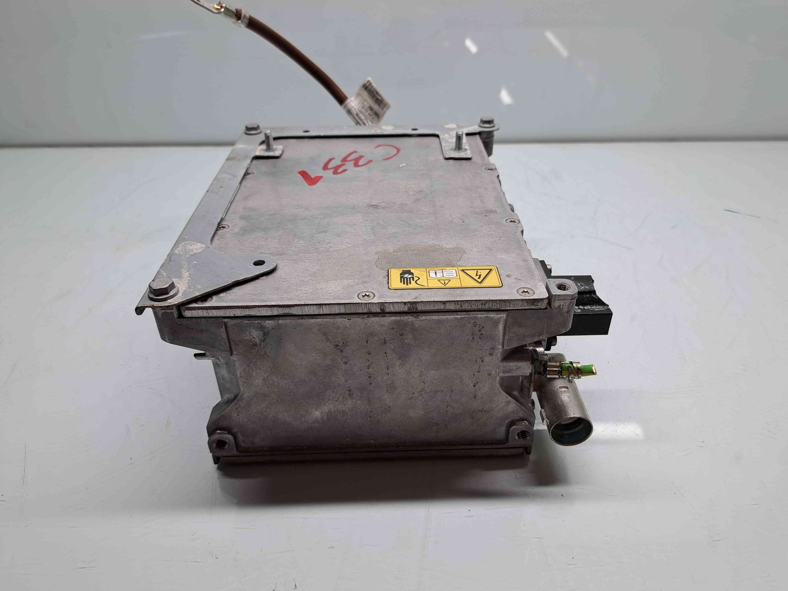 Modul incarcare baterie hibrid Mercedes Clasa C (W205) [Fabr 2014-prezent] A0009001108 2.0 Hibr 274920 210KW / 286CP - imagine 2