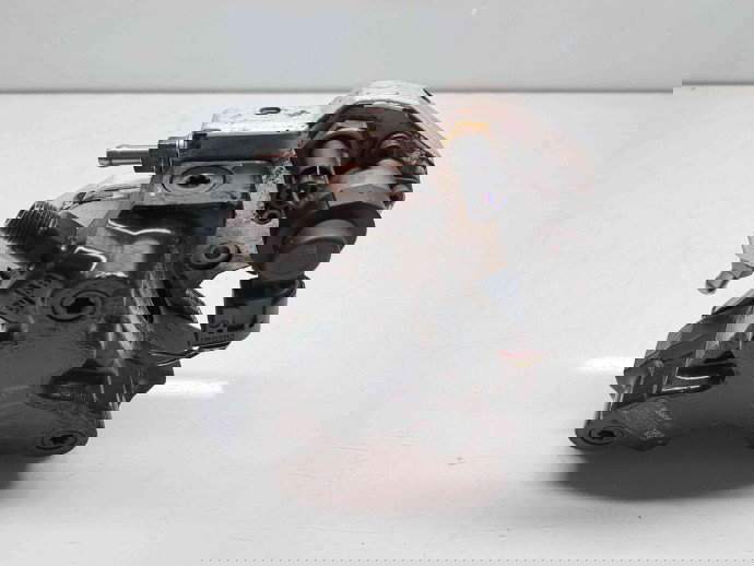 Pompa inalta presiune Mercedes Clasa E (W212) AMG [Fabr 2009-2016] A6420701001 / 0445010245 3.0 642852 170KW / 231CP