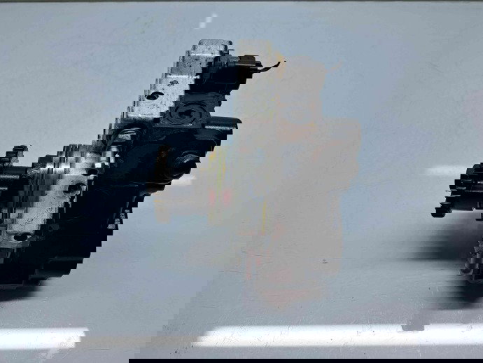 Pompa inalta presiune Mercedes Clasa E (W212) AMG [Fabr 2009-2016] A6420701001 / 0445010245 3.0 642852 170KW / 231CP