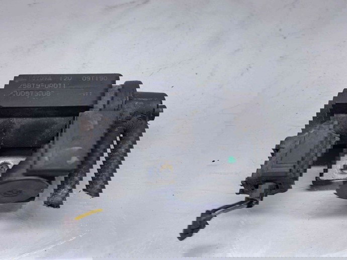 Supapa vacuum Toyota Rav 4 III (ACA3, ACE, ALA3, GSA3, ZSA3) [Fabr 2005-2013] 25819-0R011  