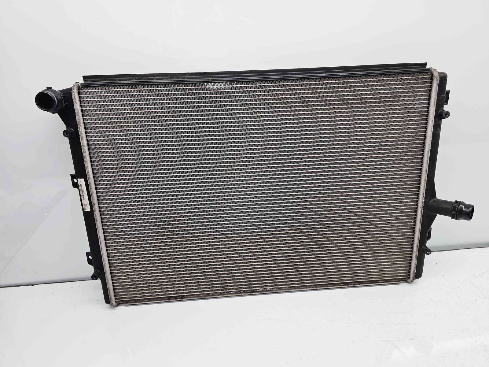Radiator apa Volkswagen Touran (1T3) [Fabr 2010-2015] 1K0121251DD 1.6 TDI CAYC 77KW / 105CP