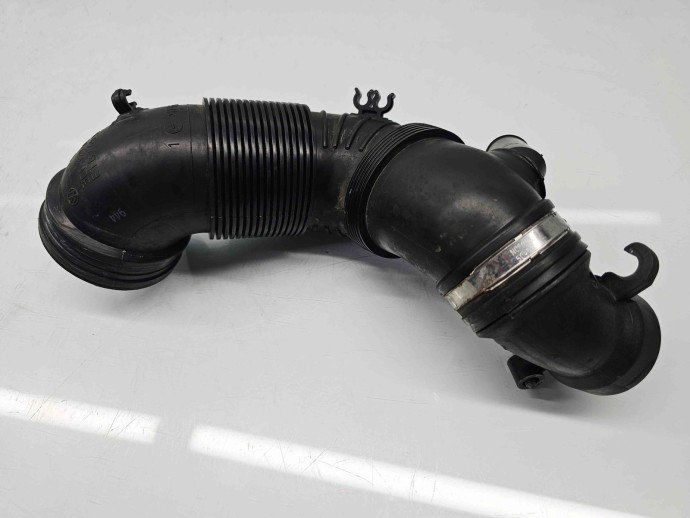 Tub admisie aer  Volkswagen Scirocco (137) [Fabr 2008-2017] 3C0129654 2.0 TDI CFFB 103KW / 140CP