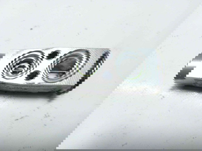 Supapa expansiune clima 5Q0820679 Skoda Octavia 1.6 CLHA 2012-2022