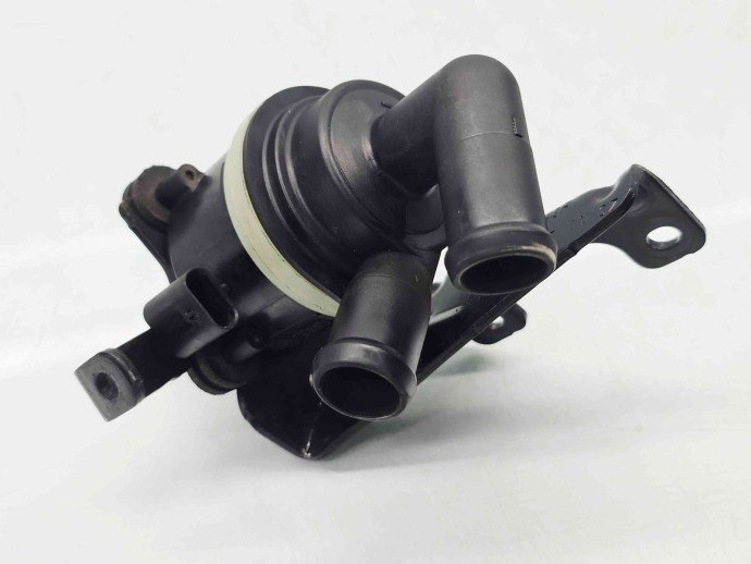 Pompa recirculare apa  Volkswagen Tiguan (5N) [Fabr 2007-2016] 5N0965561A 2.0 TDI CJCA 105KW / 143CP