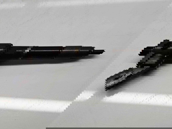 Injector  Volvo V70 III (P80) [Fabr 2007-2016] VEA13-2370010-AAB 2.0 D4204TS 133KW / 181CP