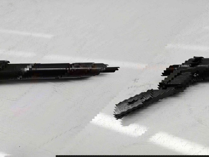 Injector  Volvo V70 III (P80) [Fabr 2007-2016] VEA13-2370010-AAB 2.0 D4204TS 133KW / 181CP