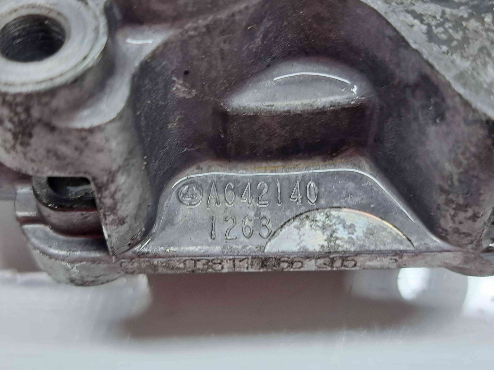 Supapa EGR Mercedes Clasa C (W204) [Fabr 2007-2014] A6421401263 3.0 642852 170KW / 231CP - imagine 2