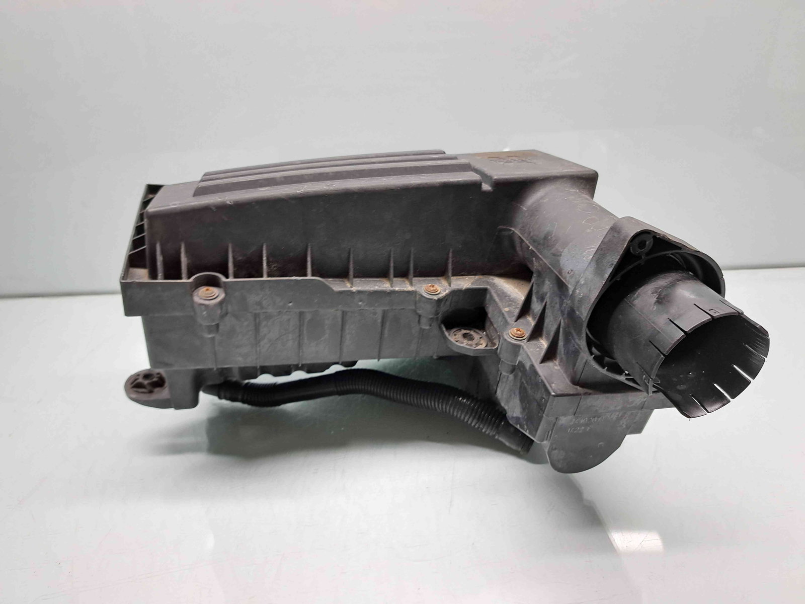 Carcasa filtru aer Audi A3 Sportback (8PA) [Fabr 2004-2013] Facelift 3C0129607BF 1.6 TDI CAYC 77KW / 105CP - imagine 2