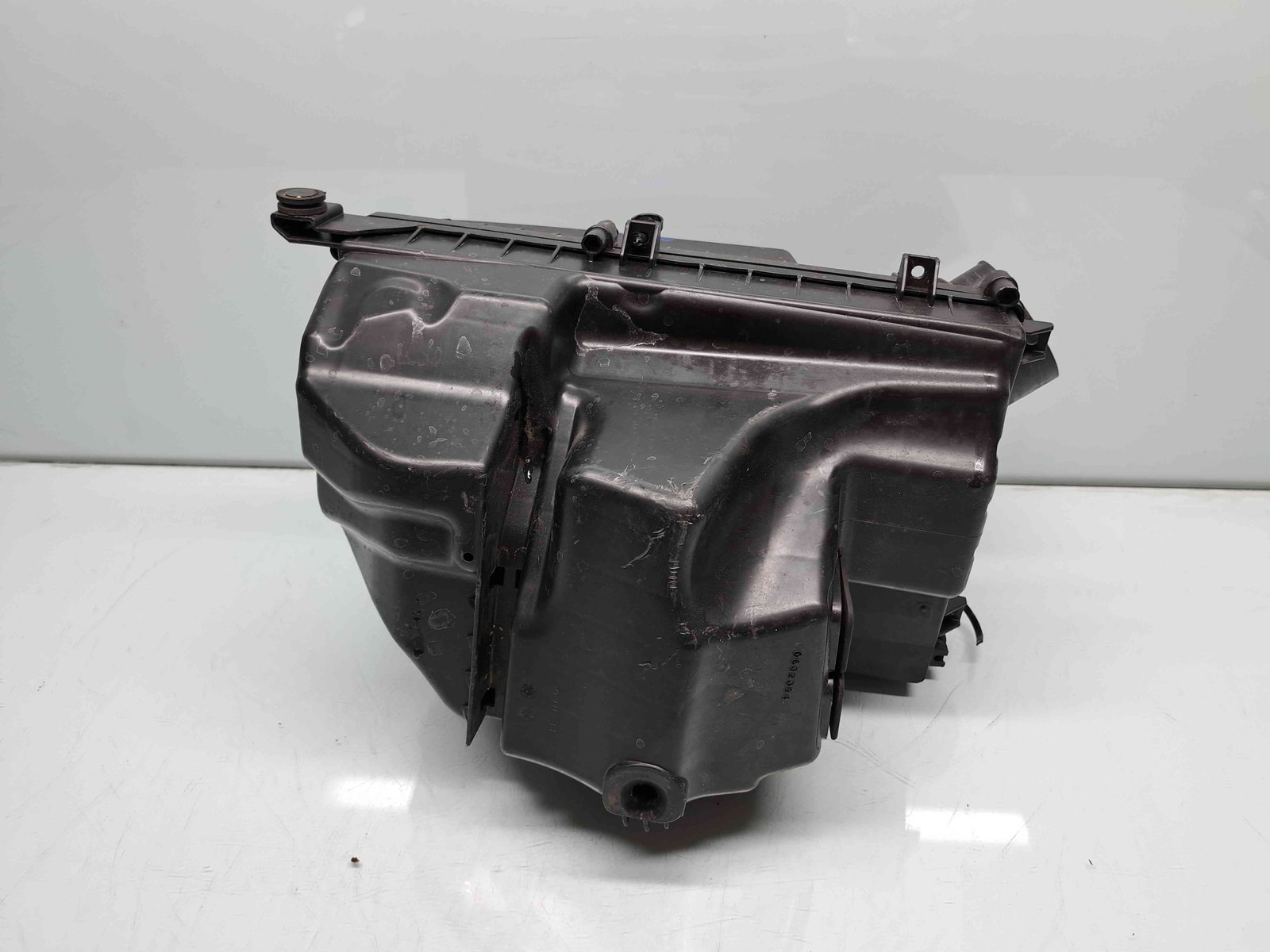 Carcasa filtru aer Volvo V60 [Fabr 2010-2018] OEM 2.0 D4204TS 133KW / 181CP - imagine 3