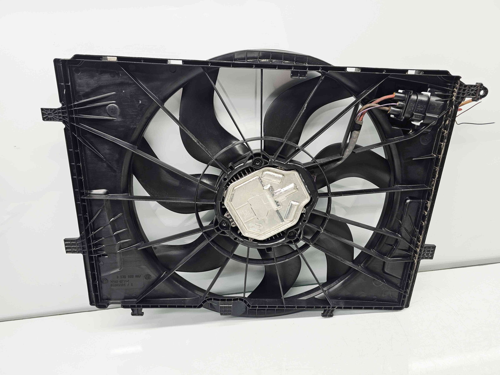 Electroventilator Mercedes Clasa C (W205) [Fabr 2014-prezent] A0999061200 2.0 Hibr 274920 210KW / 286CP - imagine 4