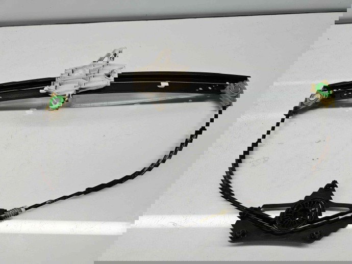 Macara electrica geam dreapta spate Skoda Octavia 3 (5E3) Facelift [Fabr 2012-2020] 5E0839462