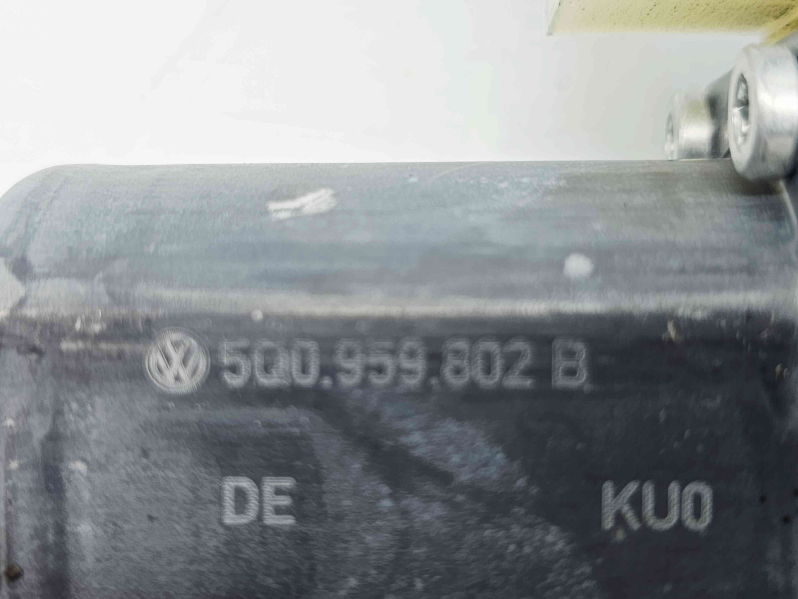 Motoras geam dreapta fata Skoda Octavia 3 (5E3) Facelift [Fabr 2012-2020] 5Q0959802B - imagine 5