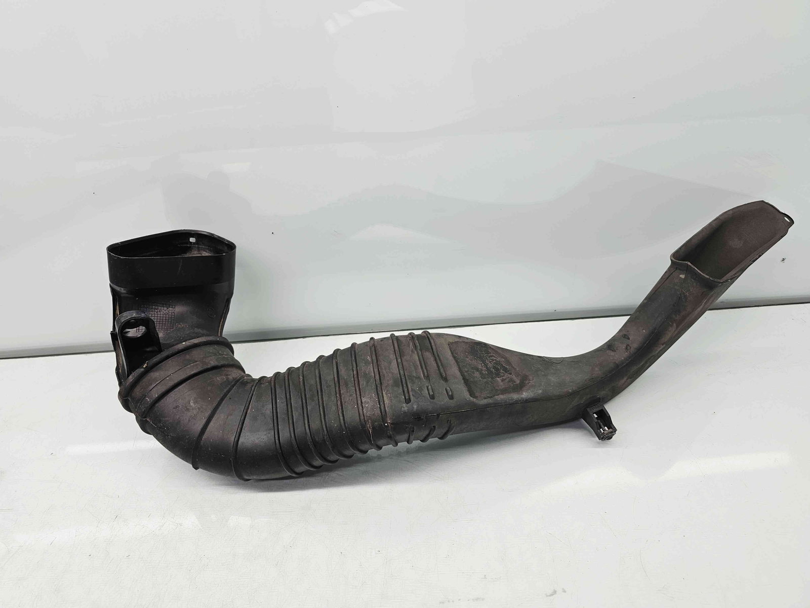 Tub admisie aer Opel Insignia A Facelift [Fabr 2008-2016] 95068PS 2.0 CDTI A20DTH 120KW / 163CP - imagine 4