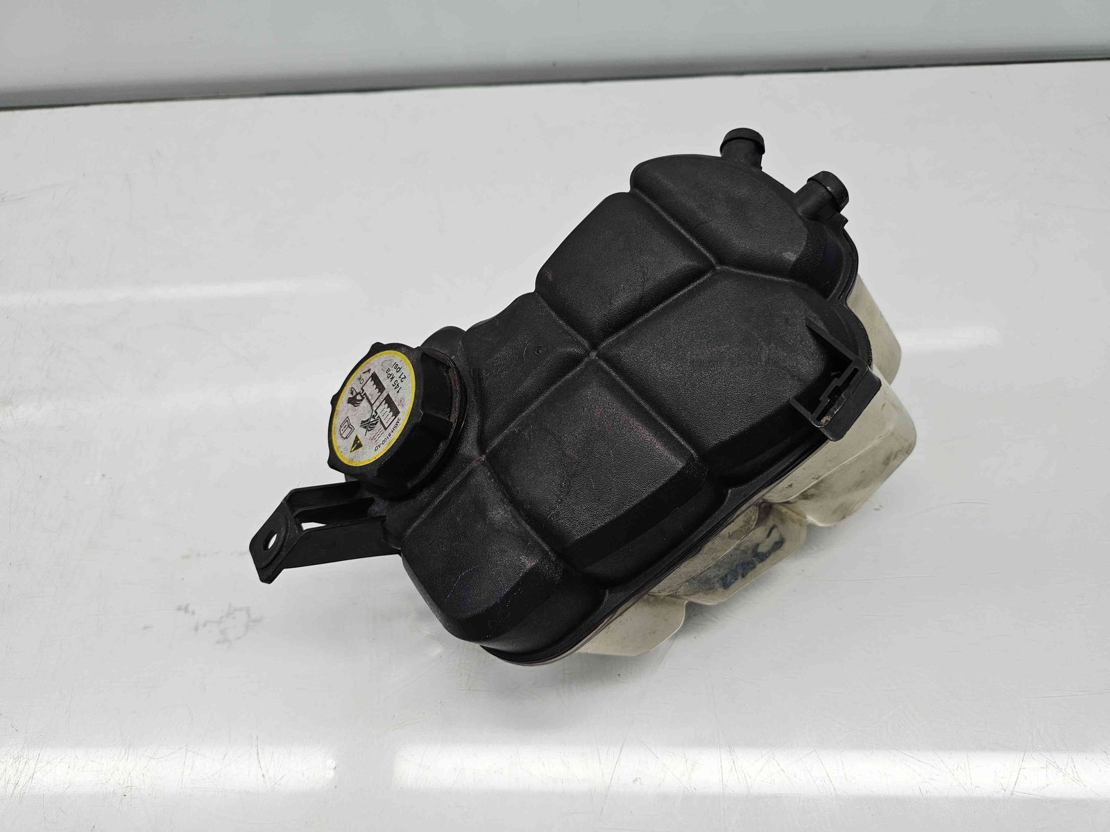 Vas expansiune Volvo V60 [Fabr 2010-2018] 6G91-8K218-D2L4A - imagine 2