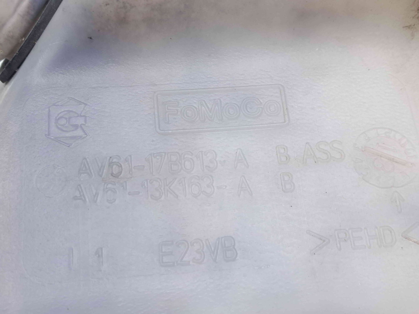 Vas lichid parbriz Ford Grand C-Max (CB7) [Fabr 2010-2015] AV6117B613 - imagine 4