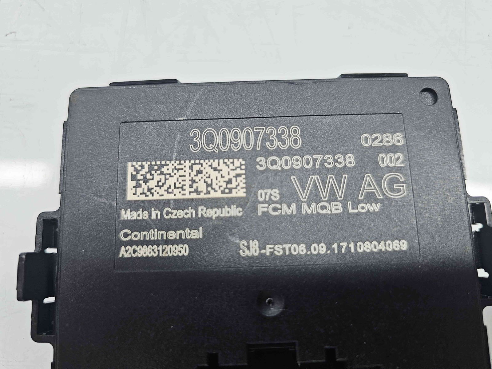 Modul control lumini Volkswagen Passat B8 (3G2) [Fabr 2015-prezent] 3Q0907338 - imagine 2