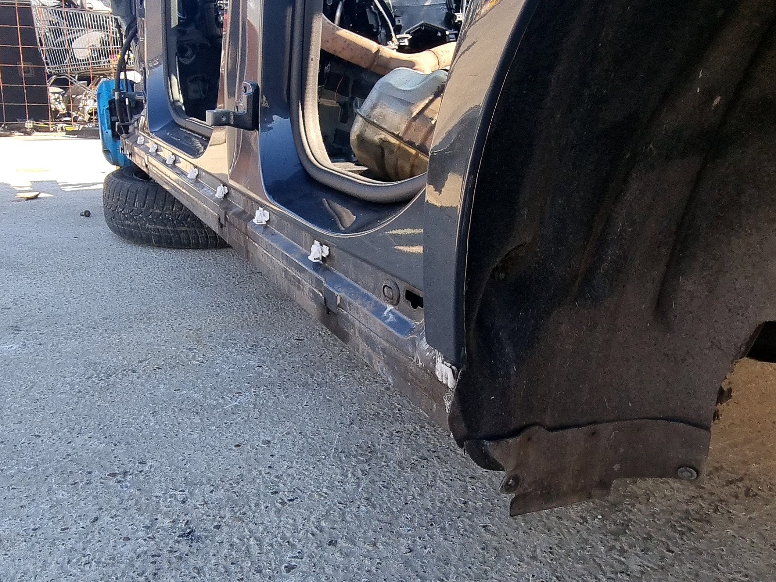 Prag lateral stanga Mercedes Clasa C (W205) [Fabr 2014-prezent] 2.0 Hibr 274920 210KW / 286CP - imagine 1