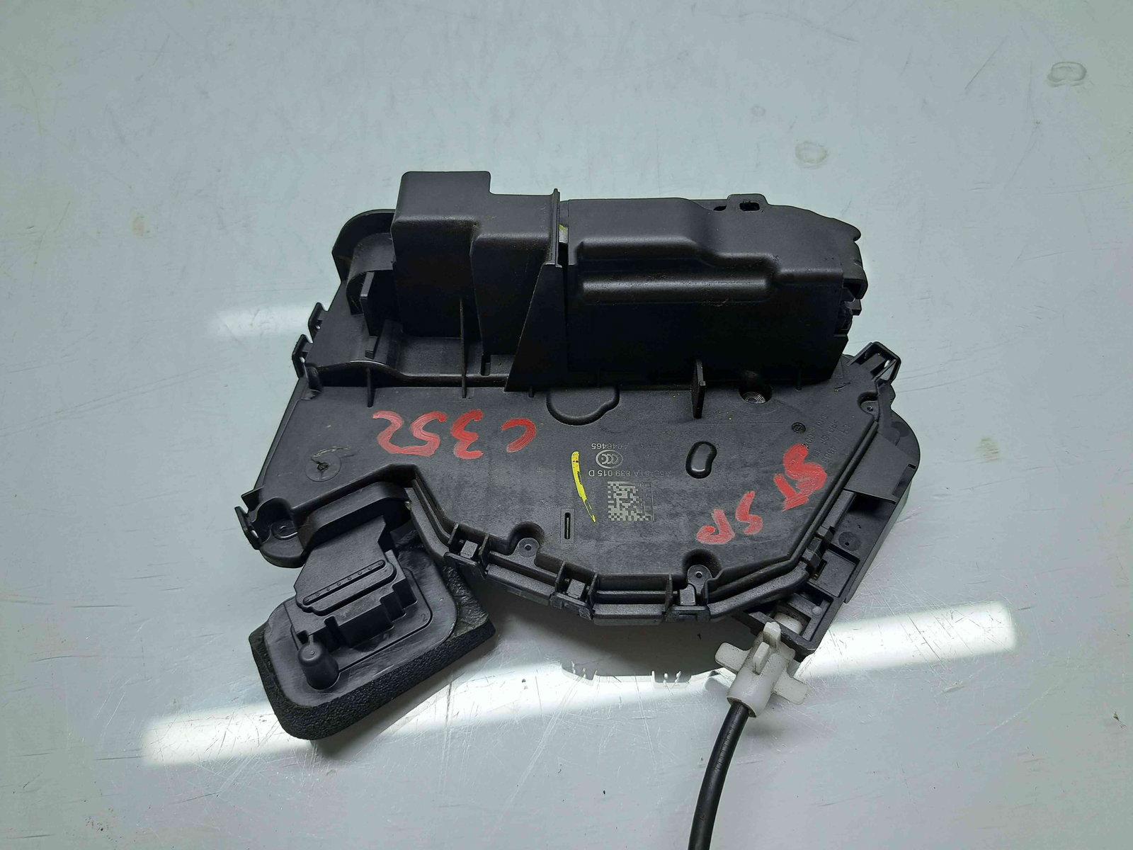 Broasca usa stanga spate Skoda Octavia 3 (5E3) Facelift [Fabr 2012-2020] 5TA839015D - imagine 3