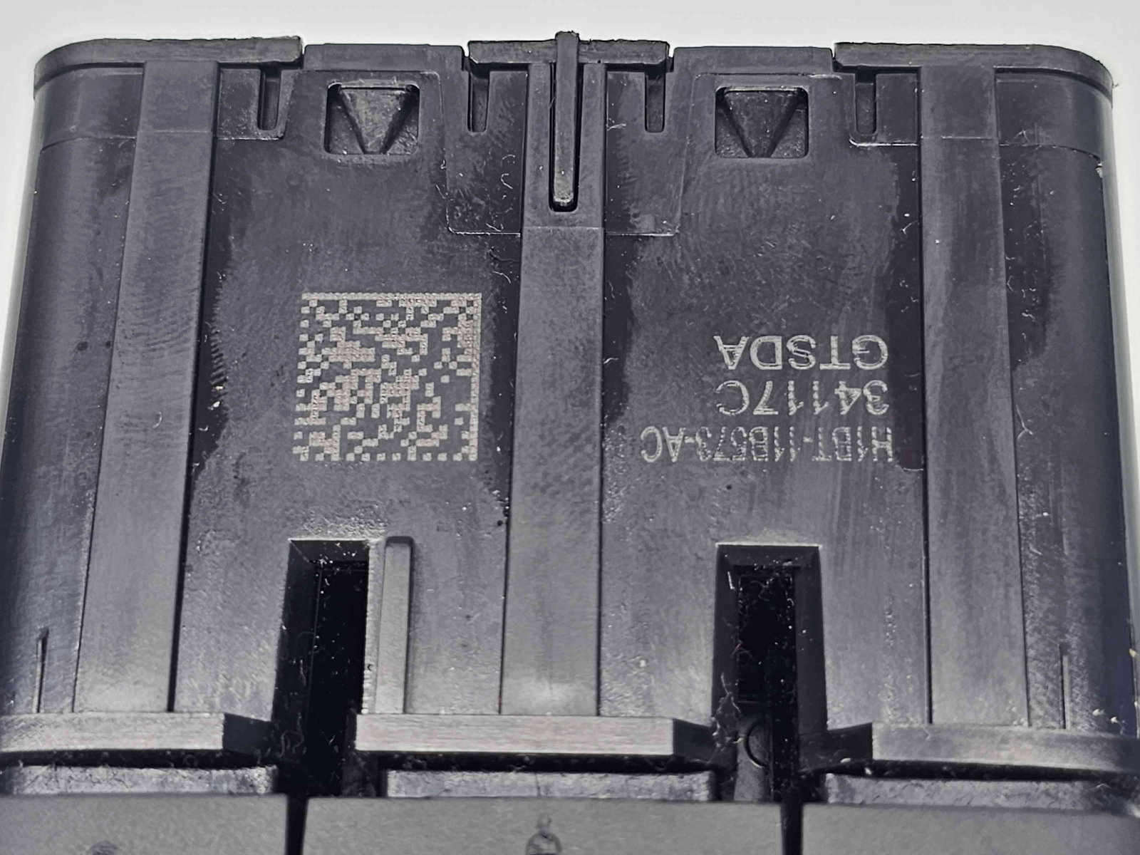 Buton START/STOP Ford Fiesta 8 [Fabr 2017-2025] H1BT-11B573-AC - imagine 3