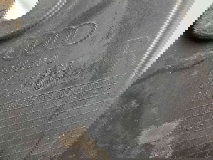 Carenaj roata dreapta fata Opel Insignia A Facelift [Fabr 2008-2016] 8K0821172L