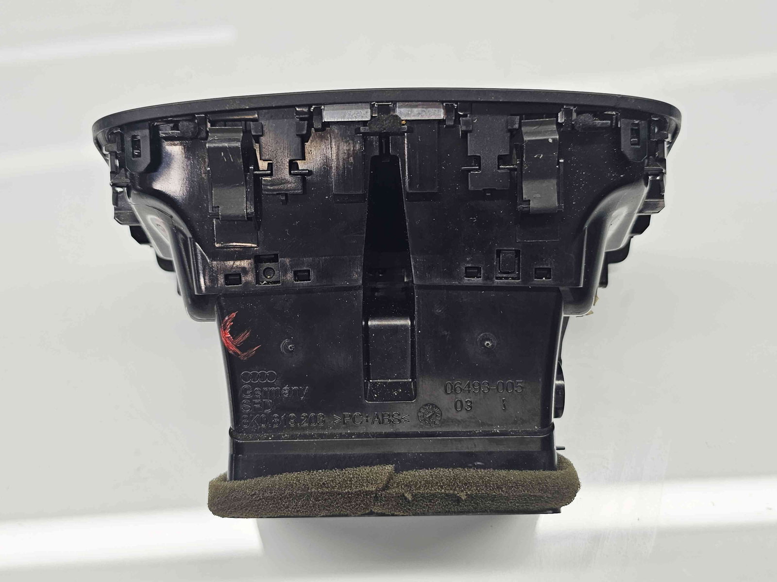 Grila aerisire spate Audi A5 (8T3) [Fabr 2007-2015] 8K0819203 - imagine 2